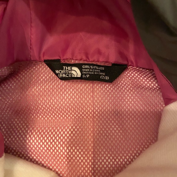 North Face Youth Rain jacket - Picture 5 of 5